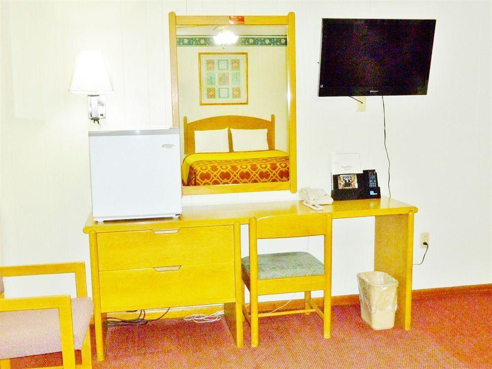 Royal Rest Motel Chariton Екстер'єр фото