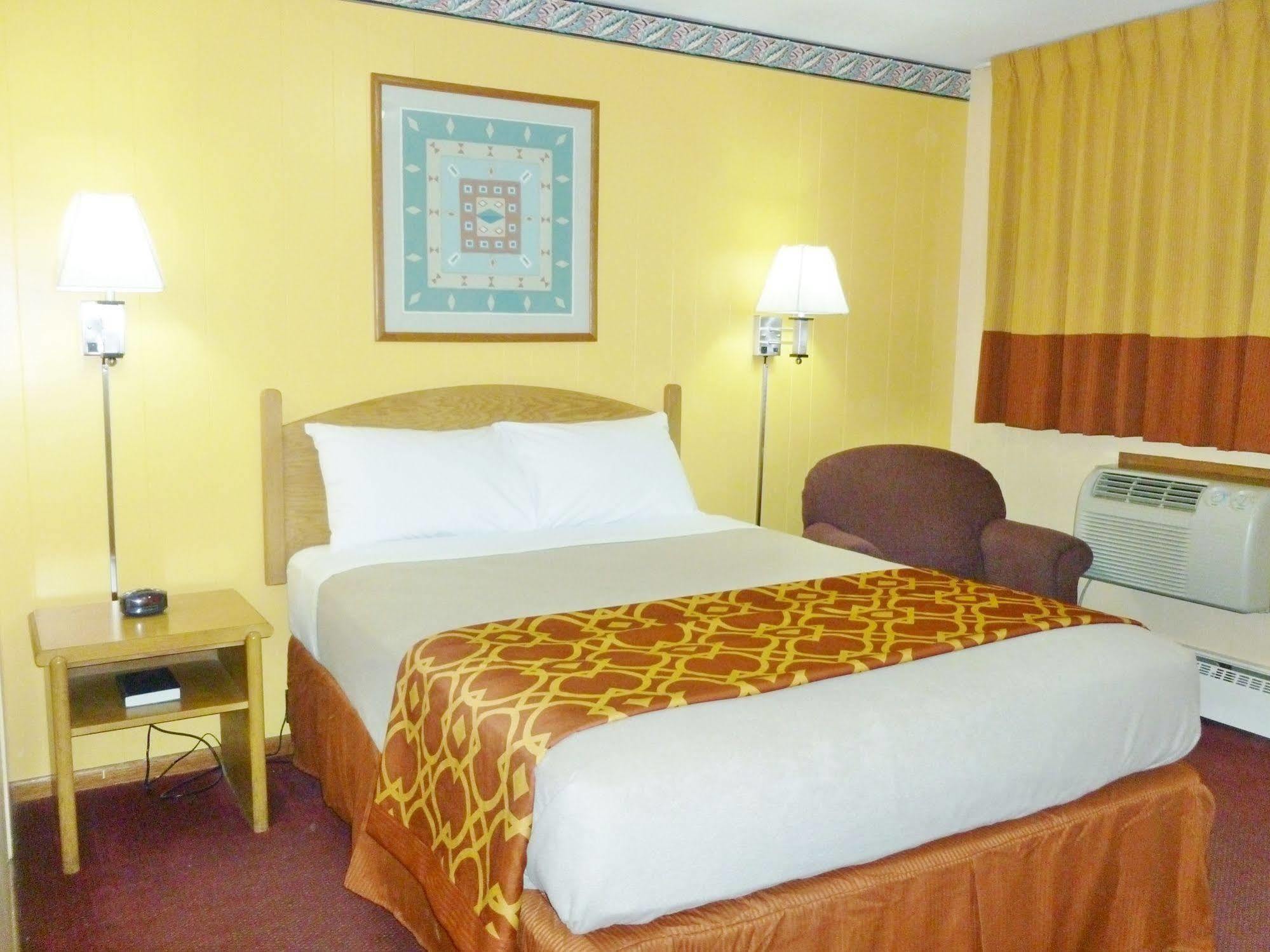 Royal Rest Motel Chariton Екстер'єр фото