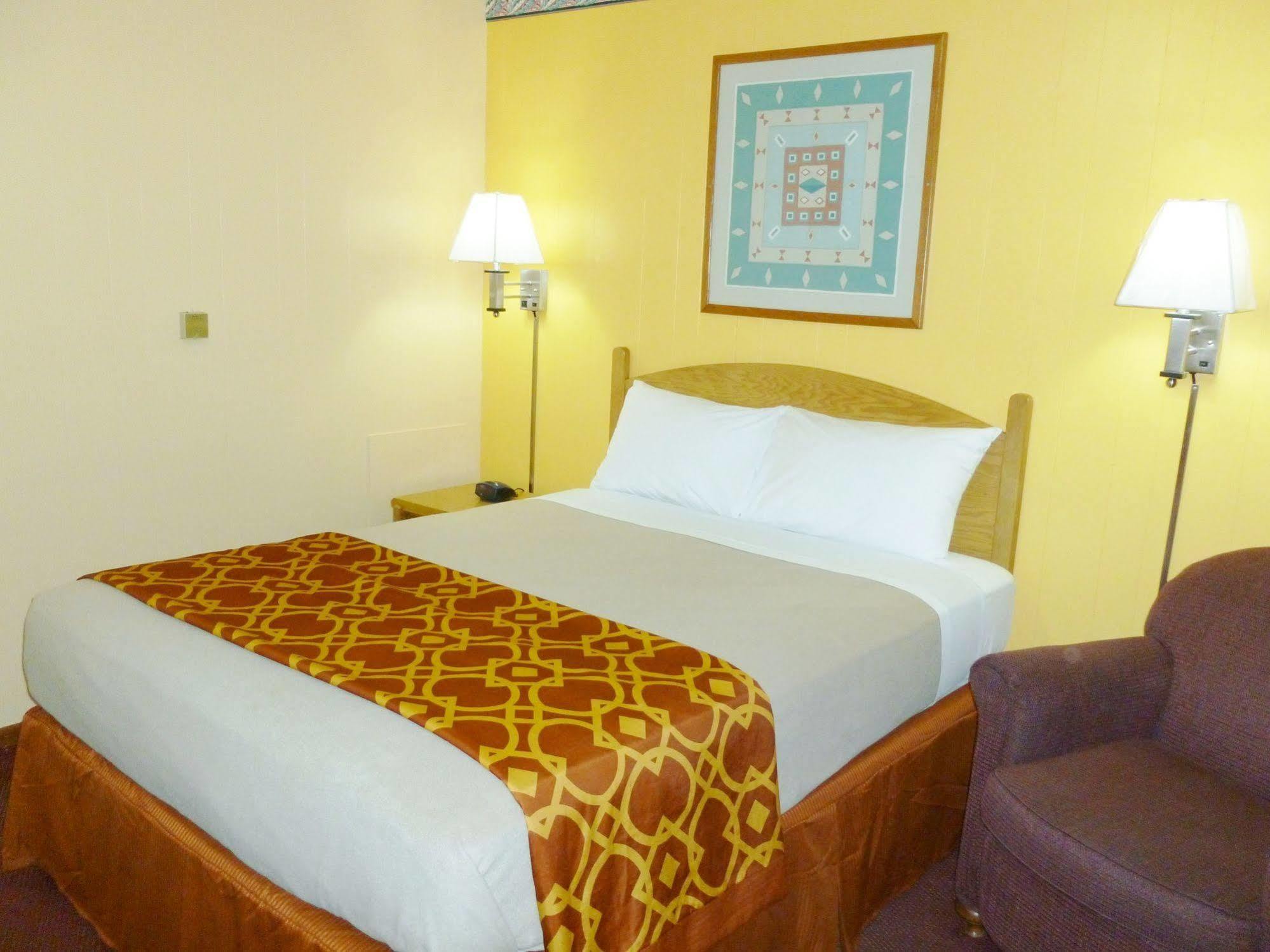 Royal Rest Motel Chariton Екстер'єр фото